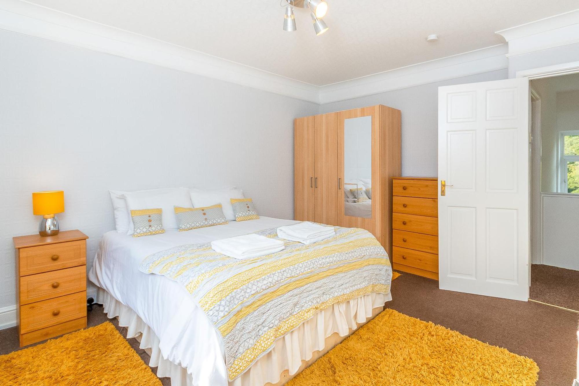 The View Spacious Apartment In Afan Forest Bike Park By Staystaycations Port Talbot Dış mekan fotoğraf