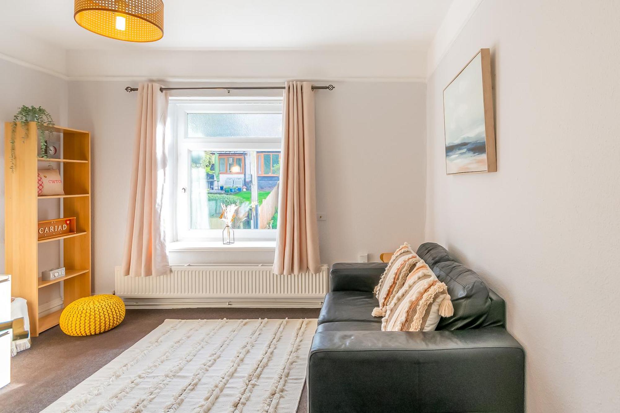 The View Spacious Apartment In Afan Forest Bike Park By Staystaycations Port Talbot Dış mekan fotoğraf